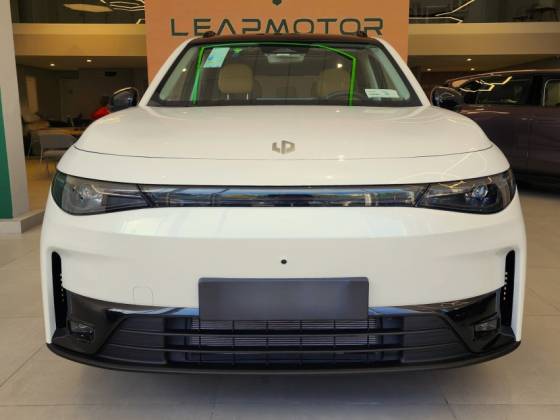 LEAPMOTOR C10 28,4 KW REEV