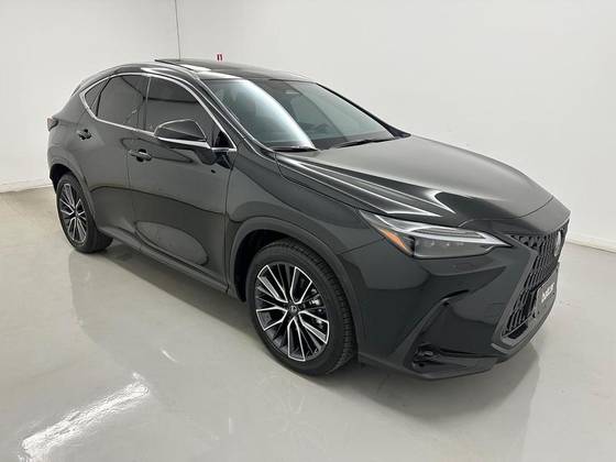 LEXUS NX 450h+ 2.5 PHEV AWD CVT