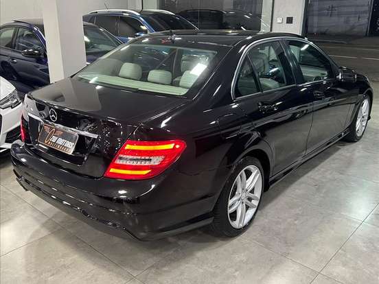 MERCEDES-BENZ-C 180-1.6 CGI SPORT 16V TURBO GASOLINA 4P AUTOMÁTICO MERCEDES-BENZ-C 180-2013