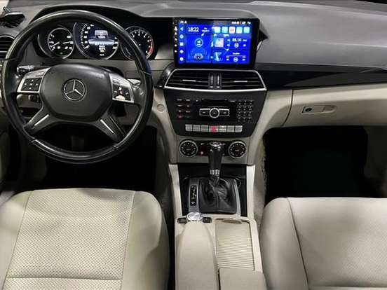 MERCEDES-BENZ-C 180-1.6 CGI SPORT 16V TURBO GASOLINA 4P AUTOMÁTICO MERCEDES-BENZ-C 180-2013