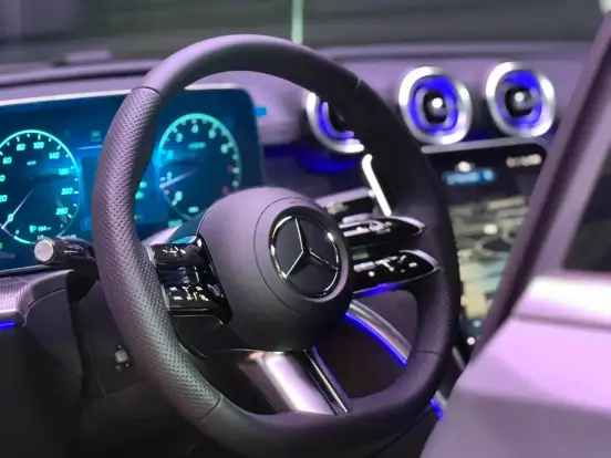 MERCEDES-BENZ-C 200-2026