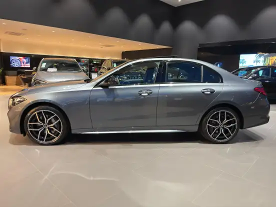 MERCEDES-BENZ-C 300-2026