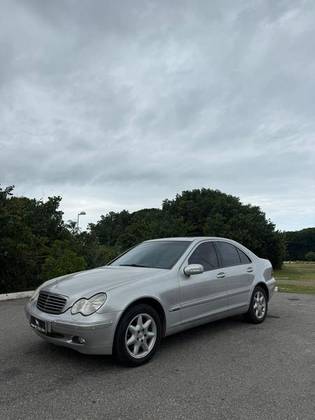 MERCEDES-BENZ C 320 3.2 AVANTGARDE TOURING V6 18V GASOLINA 4P AUTOMÁTICO