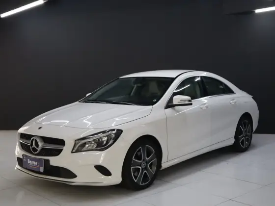 MERCEDES-BENZ CLA 180 1.6 CGI GASOLINA 7G-DCT MERCEDES-BENZ CLA 180 1.6 CGI GASOLINA 7G-DCT