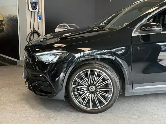 MERCEDES-BENZ-GLA 200-1.3 MHEV AMG LINE 7G-DCT MERCEDES-BENZ-GLA 200-2025
