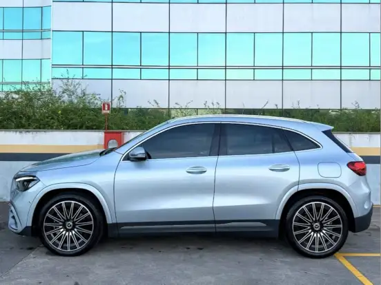 MERCEDES-BENZ-GLA 200-1.3 MHEV AMG LINE 7G-DCT MERCEDES-BENZ-GLA 200-2024