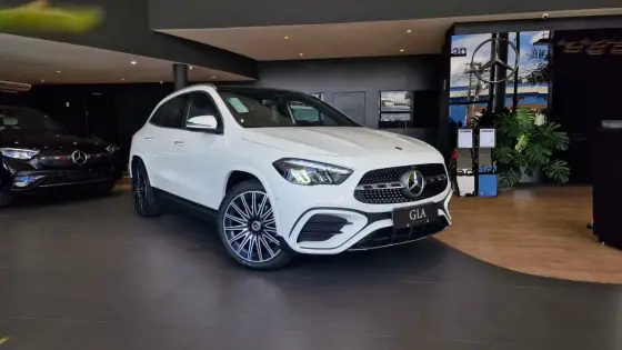 MERCEDES-BENZ GLA 200 1.3 MHEV AMG LINE 7G-DCT MERCEDES-BENZ GLA 200 1.3 MHEV AMG LINE 7G-DCT