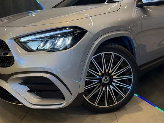MERCEDES-BENZ-GLA 200-1.3 MHEV AMG LINE 7G-DCT MERCEDES-BENZ-GLA 200-2025