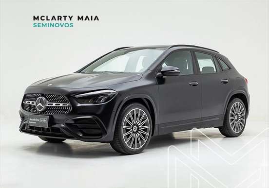 MERCEDES-BENZ-GLA 200-2025