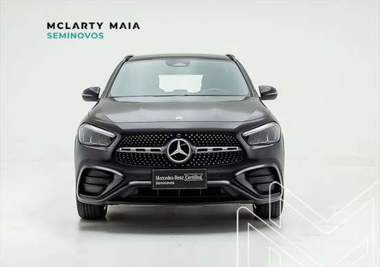 MERCEDES-BENZ-GLA 200-2025