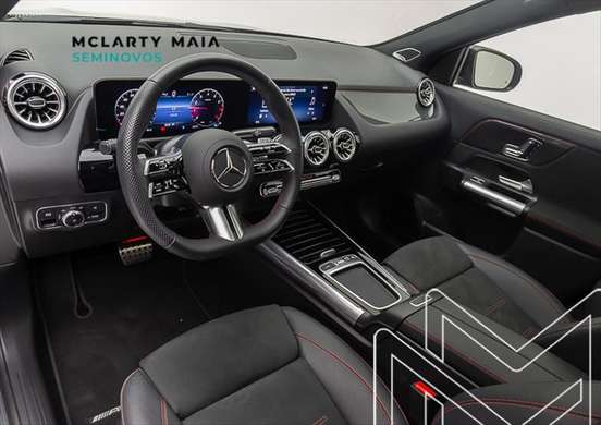 MERCEDES-BENZ-GLA 200-2025