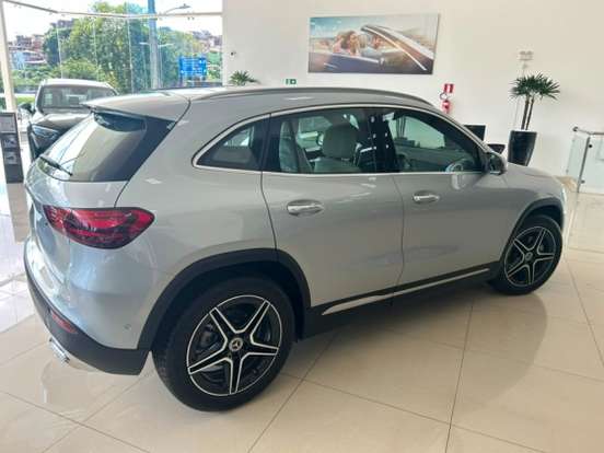 MERCEDES-BENZ-GLA 200-1.3 MHEV PROGRESSIVE 7G-DCT MERCEDES-BENZ-GLA 200-2025