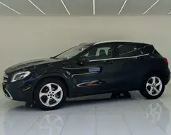 MERCEDES-BENZ GLA 200 1.6 CGI FLEX STYLE 7G-DCT MERCEDES-BENZ GLA 200 1.6 CGI FLEX STYLE 7G-DCT