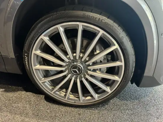 MERCEDES-BENZ-GLA 35 AMG-2026