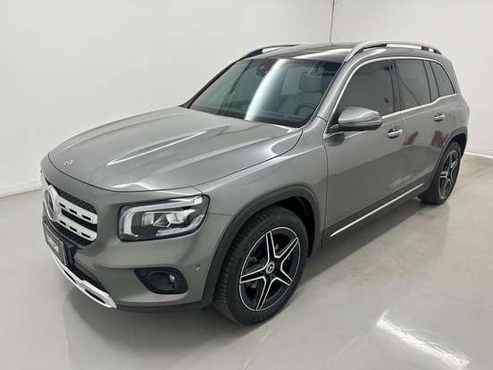 MERCEDES-BENZ-GLB 200-2020