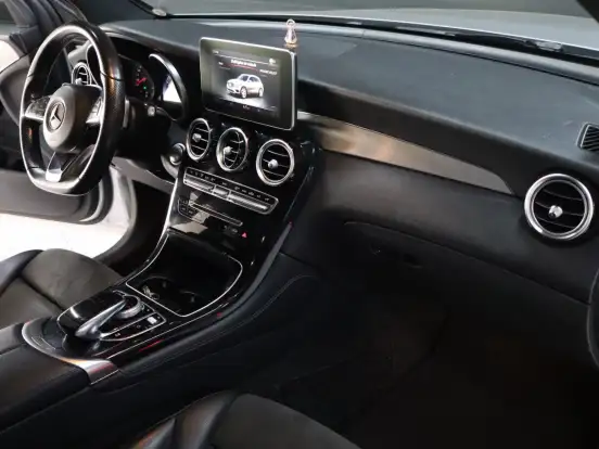 MERCEDES-BENZ-GLC 250-2017