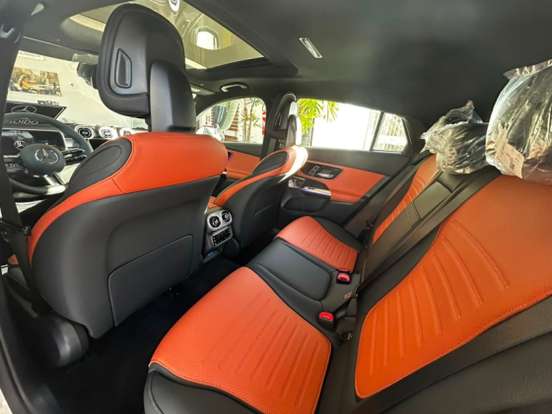 MERCEDES-BENZ-GLC 300-2026