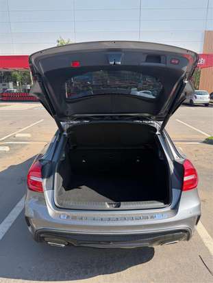 MERCEDES-BENZ-GLA 250-2016