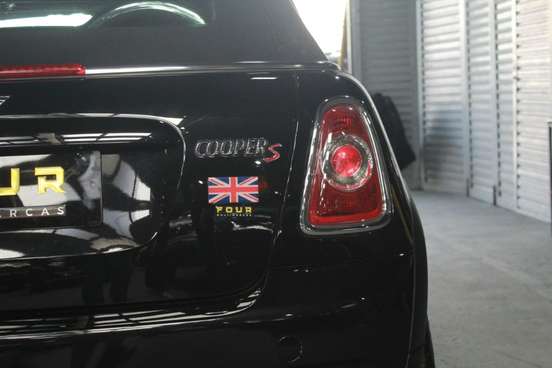 MINI-COOPER-2011
