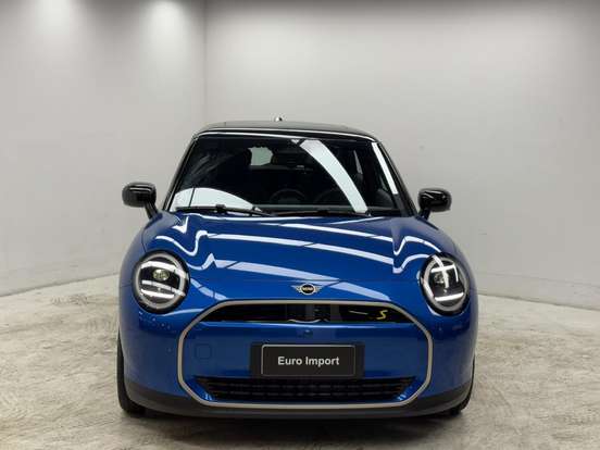 MINI-COOPER-40,7 KW ELÉTRICO 2P E MINI-COOPER-2024
