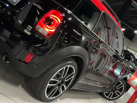 MINI-COUNTRYMAN-2.0 16V TWINPOWER TURBO GASOLINA JOHN COOPER WORKS ALL4 STEPTRONIC MINI-COUNTRYMAN-2019