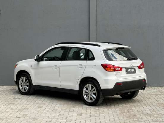 MITSUBISHI-ASX-2.0 4X2 16V GASOLINA 4P AUTOMÁTICO MITSUBISHI-ASX-2011