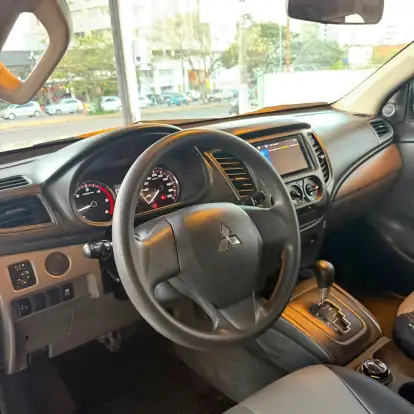 MITSUBISHI-L200 TRITON-2022