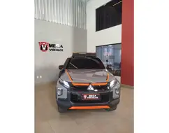 MITSUBISHI L200 TRITON 2.4 16V TURBO DIESEL SPORT SAVANA SERTÔES CD 4P 4X4 AUTOMÁTICO MITSUBISHI L200 TRITON 2.4 16V TURBO DIESEL SPORT SAVANA SERTÔES CD 4P 4X4 AUTOMÁTICO
