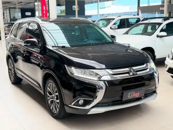 MITSUBISHI-OUTLANDER-2.0 COMFORT 16V GASOLINA 4P AUTOMÁTICO MITSUBISHI-OUTLANDER-2017