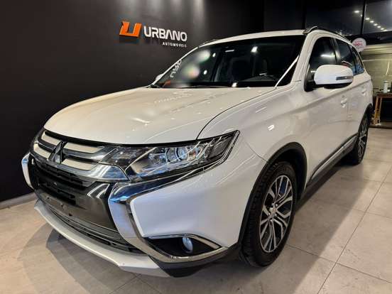 MITSUBISHI-OUTLANDER-2.0 16V GASOLINA 4P AUTOMÁTICO MITSUBISHI-OUTLANDER-2016
