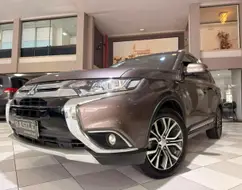 MITSUBISHI OUTLANDER 2.0 COMFORT 16V GASOLINA 4P AUTOMÁTICO MITSUBISHI OUTLANDER 2.0 COMFORT 16V GASOLINA 4P AUTOMÁTICO