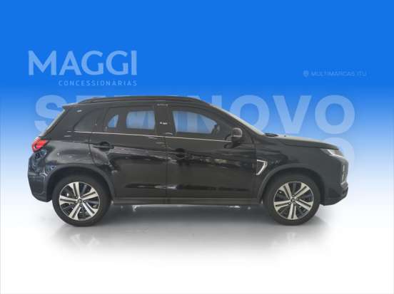 MITSUBISHI-OUTLANDER-2021
