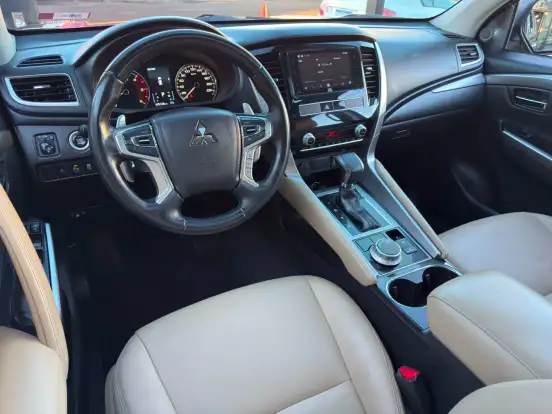 MITSUBISHI-PAJERO SPORT-2020
