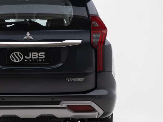 MITSUBISHI-PAJERO SPORT-2.4 16V MIVEC TURBO DIESEL HPE AWD AUTOMÁTICO MITSUBISHI-PAJERO SPORT-2024