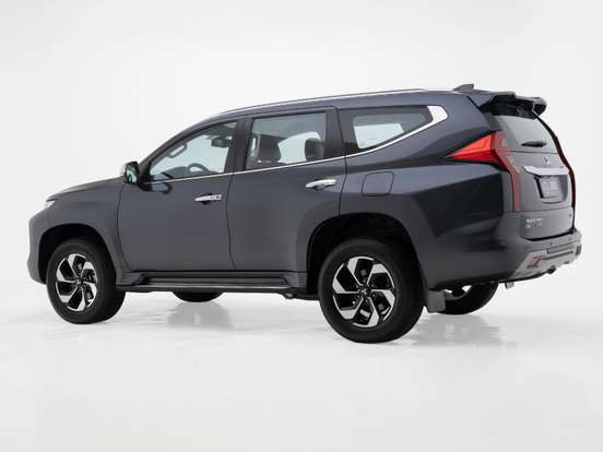 MITSUBISHI-PAJERO SPORT-2.4 16V MIVEC TURBO DIESEL HPE AWD AUTOMÁTICO MITSUBISHI-PAJERO SPORT-2024