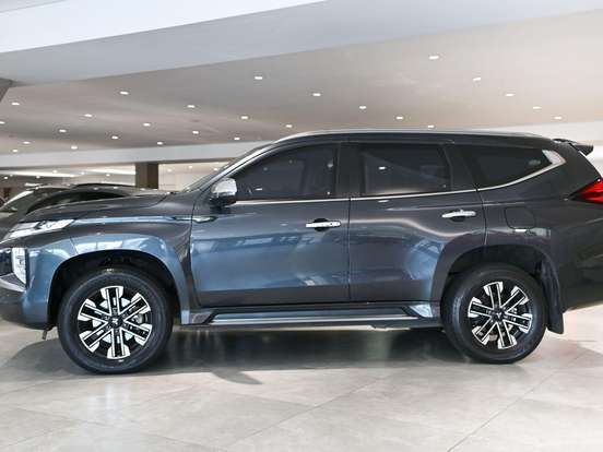 MITSUBISHI-PAJERO SPORT-2.4 16V MIVEC TURBO DIESEL HPE-S AWD AUTOMÁTICO MITSUBISHI-PAJERO SPORT-2023