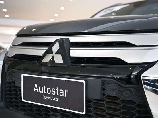 MITSUBISHI-PAJERO SPORT-2.4 16V MIVEC TURBO DIESEL HPE-S AWD AUTOMÁTICO MITSUBISHI-PAJERO SPORT-2023