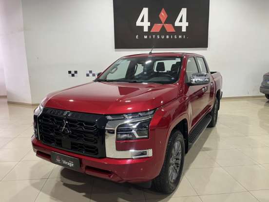 MITSUBISHI-TRITON-2.4 BITURBO DIESEL CD HPE-S 4X4 AUTOMÁTICO MITSUBISHI-TRITON-2025