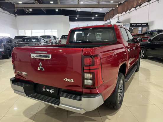 MITSUBISHI-TRITON-2.4 BITURBO DIESEL CD HPE-S 4X4 AUTOMÁTICO MITSUBISHI-TRITON-2025