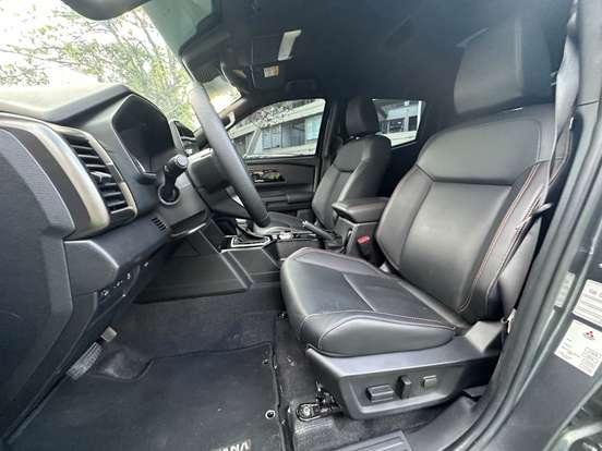 MITSUBISHI-TRITON-2.4 BITURBO DIESEL CD KATANA 4X4 AUTOMÁTICO MITSUBISHI-TRITON-2025