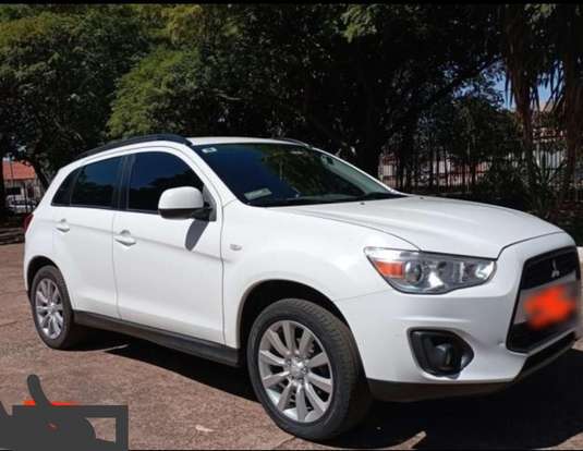 MITSUBISHI-ASX-2016