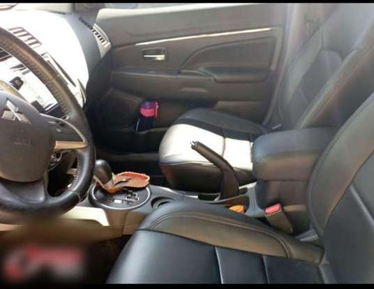 MITSUBISHI-ASX-2016