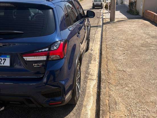 MITSUBISHI-OUTLANDER-2.0 MIVEC GASOLINA HPE AUTOMÁTICO MITSUBISHI-OUTLANDER-2021