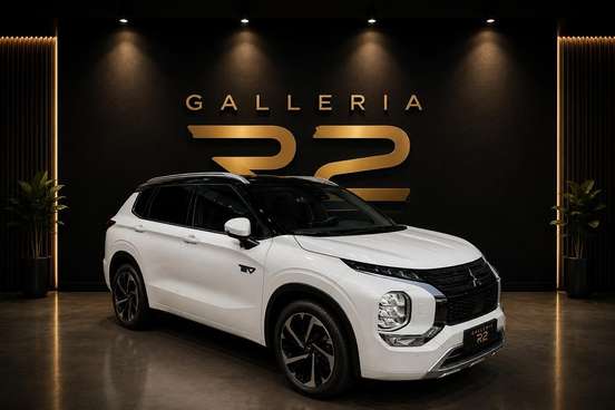 MITSUBISHI-OUTLANDER-2025