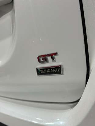 MITSUBISHI-OUTLANDER-2015