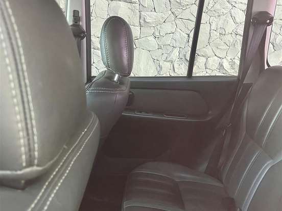MITSUBISHI-PAJERO TR4-2.0 4X2 16V 140CV FLEX 4P AUTOMÁTICO MITSUBISHI-PAJERO TR4-2013