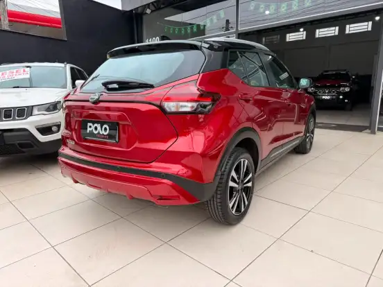 NISSAN-KICKS-2023