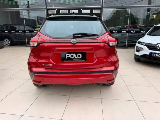 NISSAN-KICKS-2023
