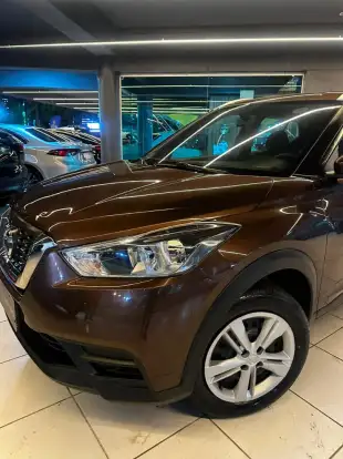 NISSAN-KICKS-2019