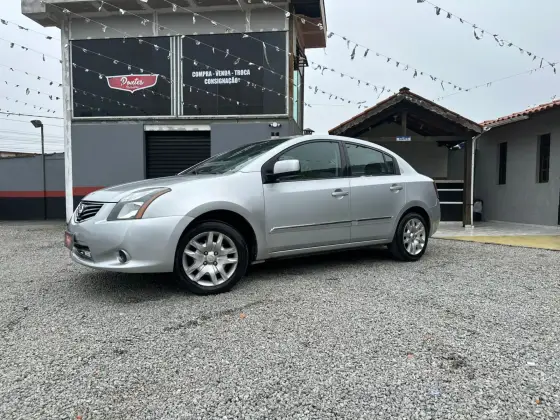 NISSAN SENTRA 2.0 16V FLEX 4P MANUAL NISSAN SENTRA 2.0 16V FLEX 4P MANUAL